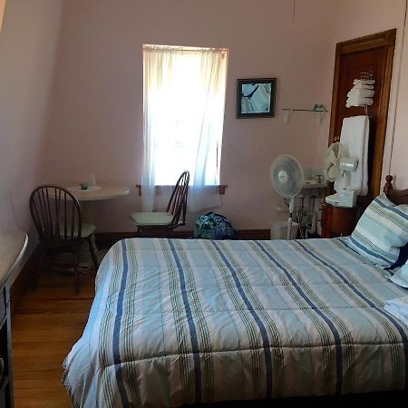 Narragansett Inn New Shoreham Екстер'єр фото