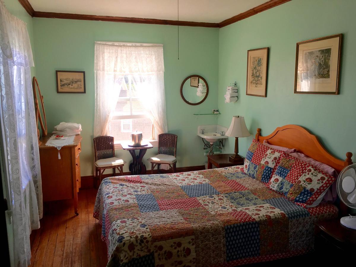 Narragansett Inn New Shoreham Екстер'єр фото